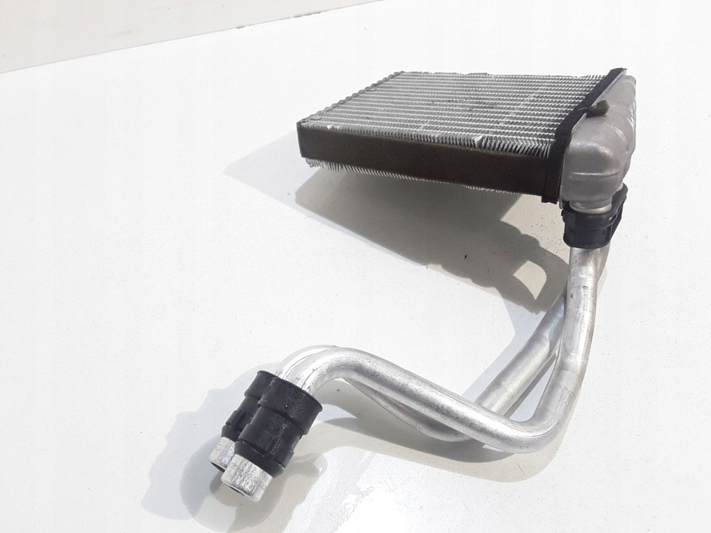 фото №1, 2007 mini one - cooper coupe r56 дополнительная радиатор 669183eb05007zb