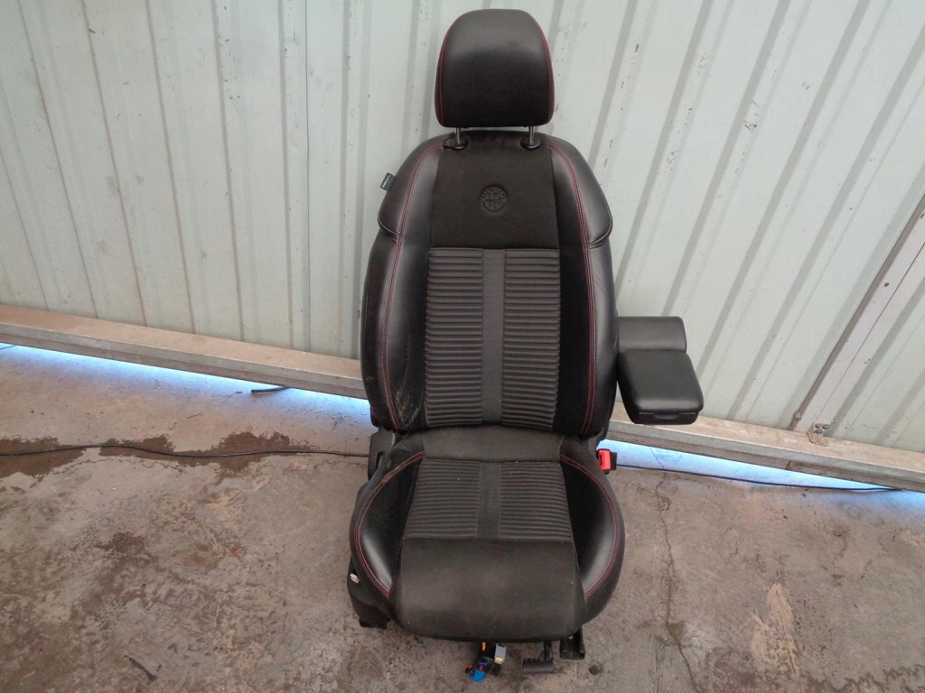 фото №1, Сидіння пасажира alfa romeo giulietta 2010- правий anglik