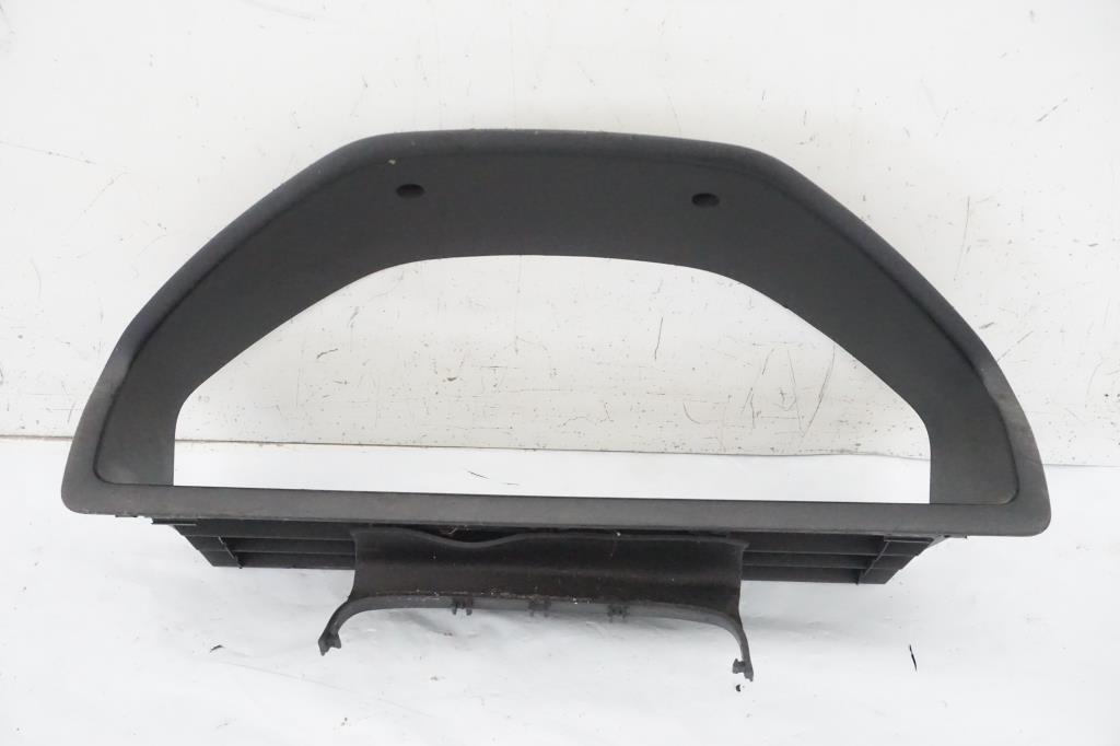 фото №2, Рамка захист спідометра volvo xc90