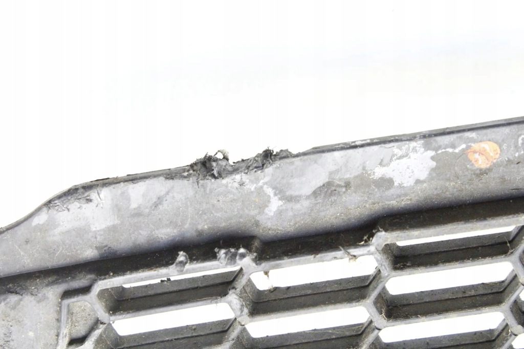 Купить Решётка бампера средняя tesla model s 103821100a 33351848 285kw 2015