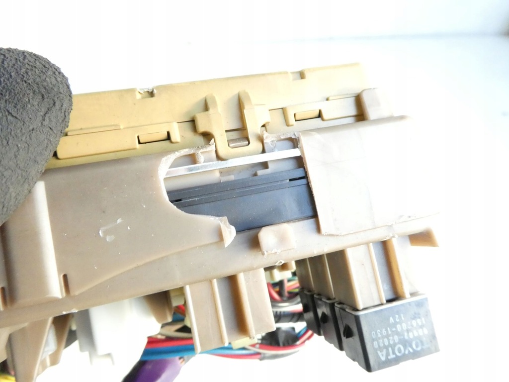 фото №6, Модуль коробка запобіжників toyota corolla verso 82641-13040