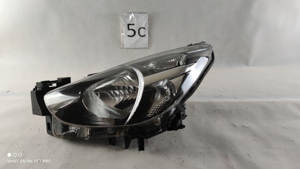 фото №3, Mazda 2 фара лівий лампа ліва