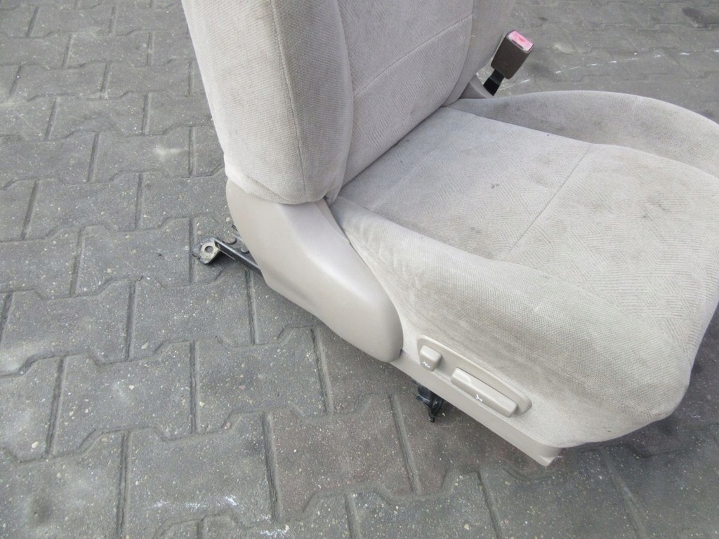 фото №12, Toyota sequoia 2001 сидіння лівий правий перед