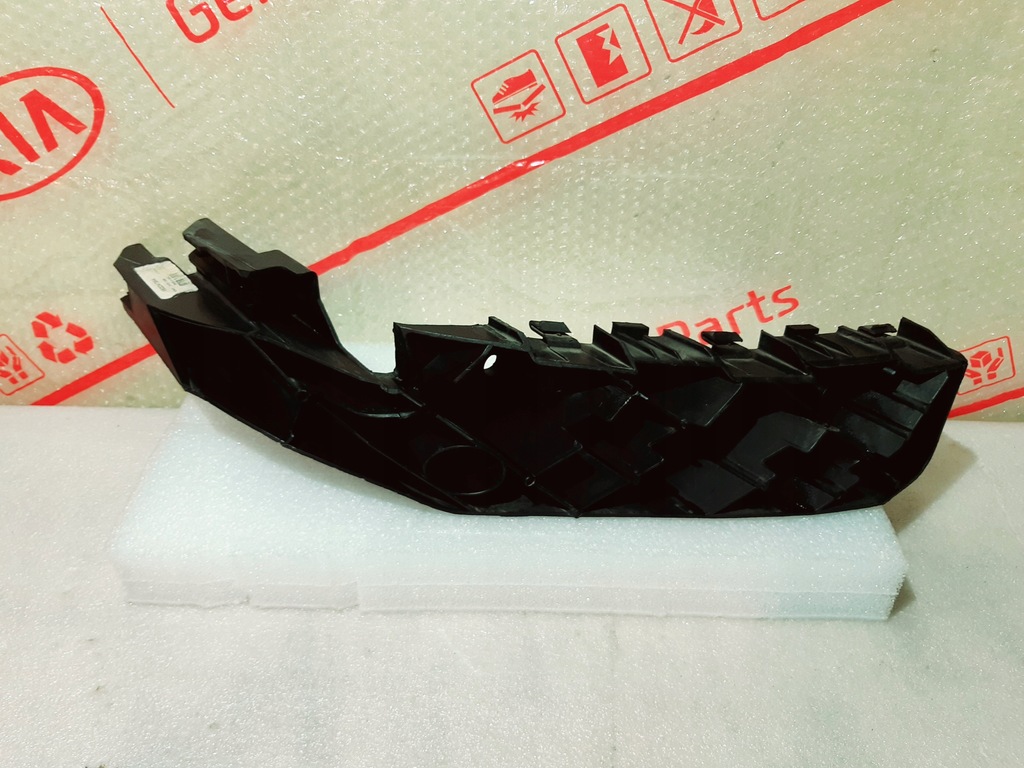 фото №1, Jeep grand cherokee wk2 кронштейн фара