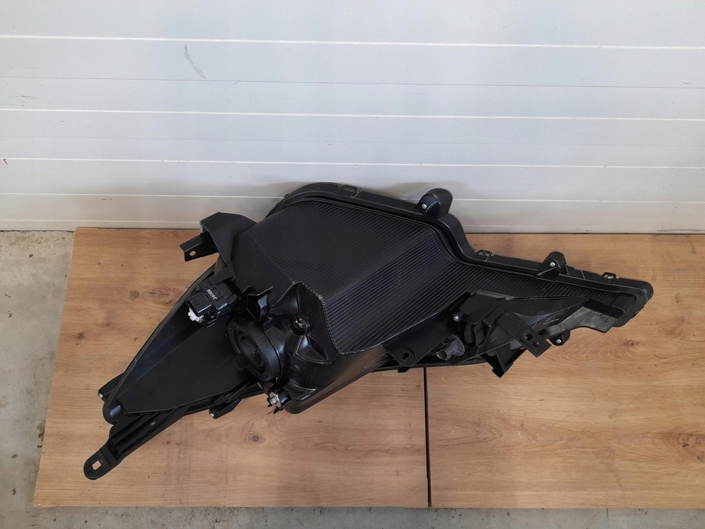 фото №4, Лампа передня права mitsubishi space star ii