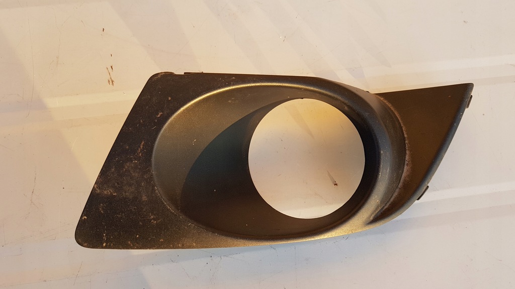 фото №1, Решітка радіатора решітка протитуманної фари ліва subaru legacy iv lift