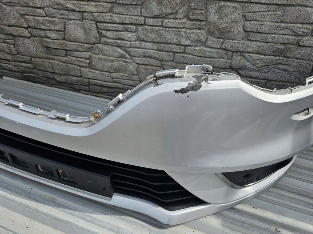 Renault megane iv 4 бампер перед Доставка