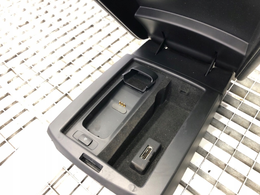 фото №5, Подлокотник audi a8 d4 sedan/limuzyna 09-18 4h0864205c