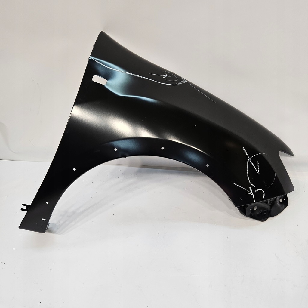 фото №1, Sandero ii крила перед правий 631001319r