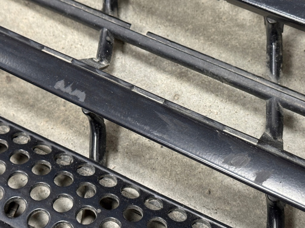 фото №6, Mercedes ml w163 1638800185 оригинальный номер решётка радиатора решётка радиатора бампера передний