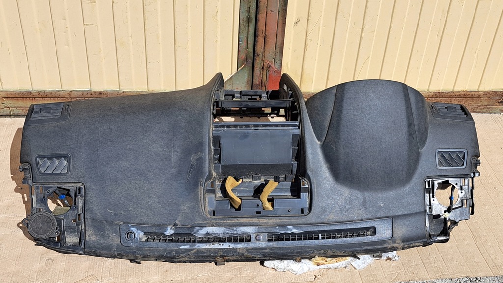 фото №1, Subaru forester iv - консоль панель приладів