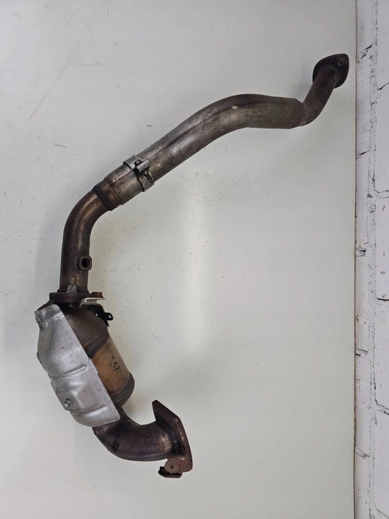 фото №2, Lexus rx 450h 2021 фильтр частиц твердых катализатор / fap / dpf