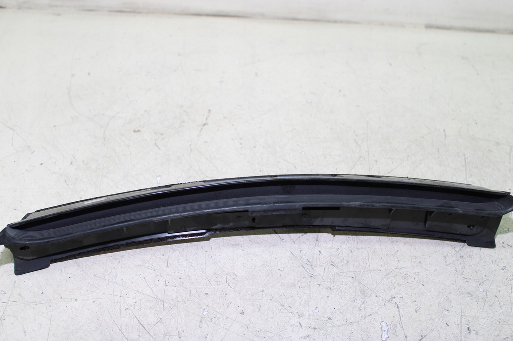 фото №1, Дисплей chrysler voyager ii 2 04685654