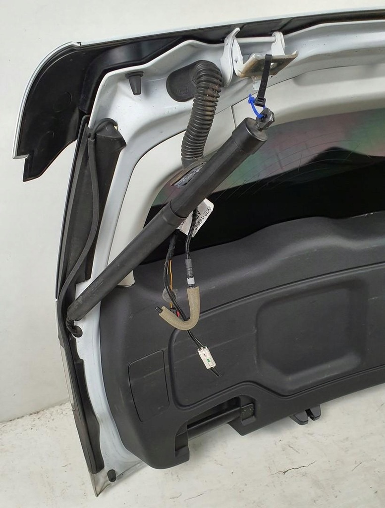 фото №8, Крышка багажника задняя 867 электрическая discovery sport l550 kpl