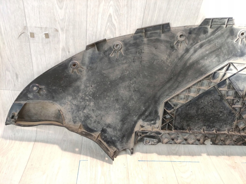 фото №7, Tesla model 3 накладка нижняя бампера передний 108417400d