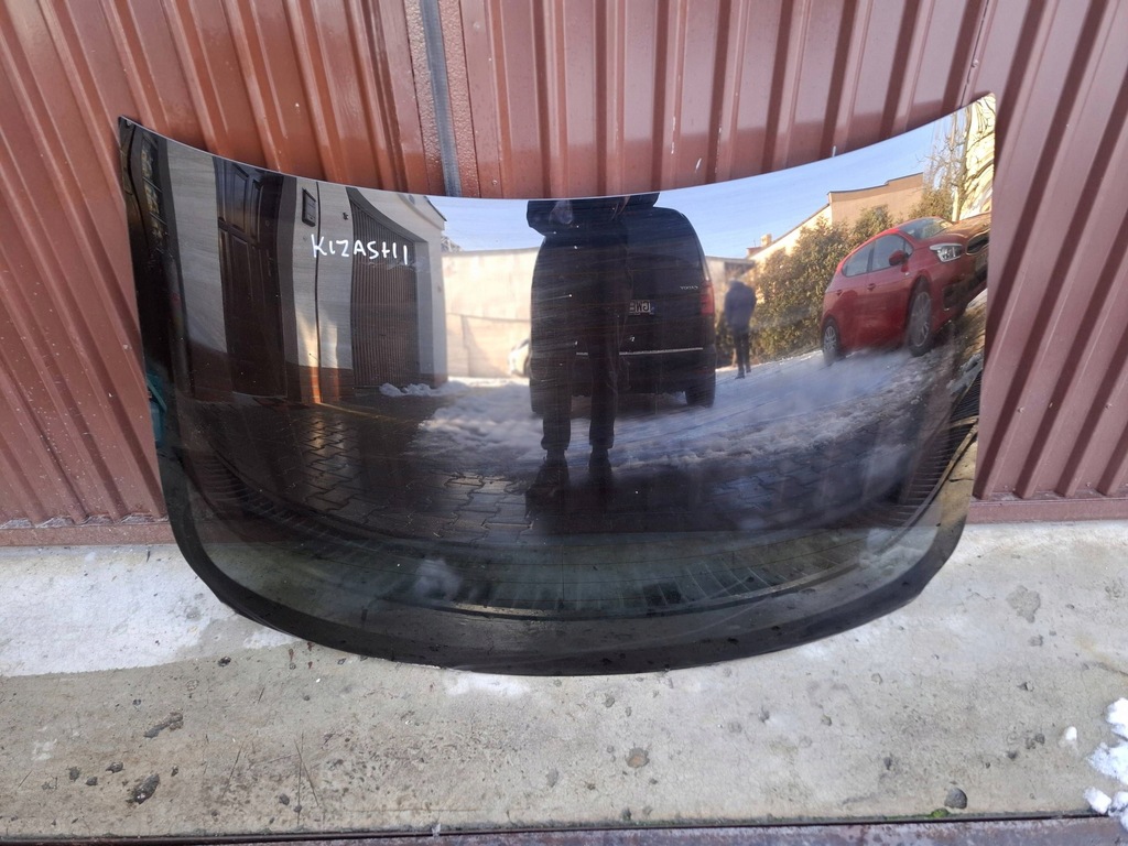 фото №1, Suzuk kizashi стекло задняя