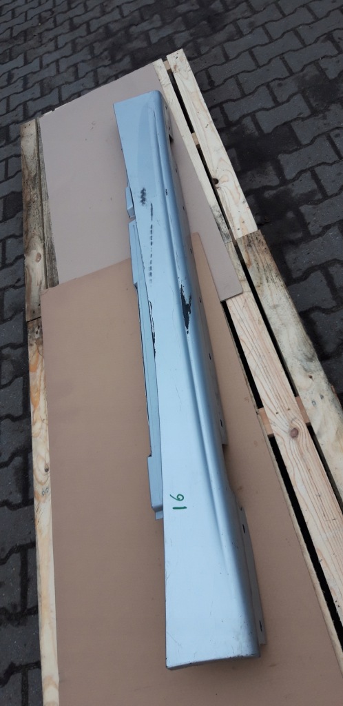 фото №1, Молдинг поріг ліва bmw 1 e87 51717147401