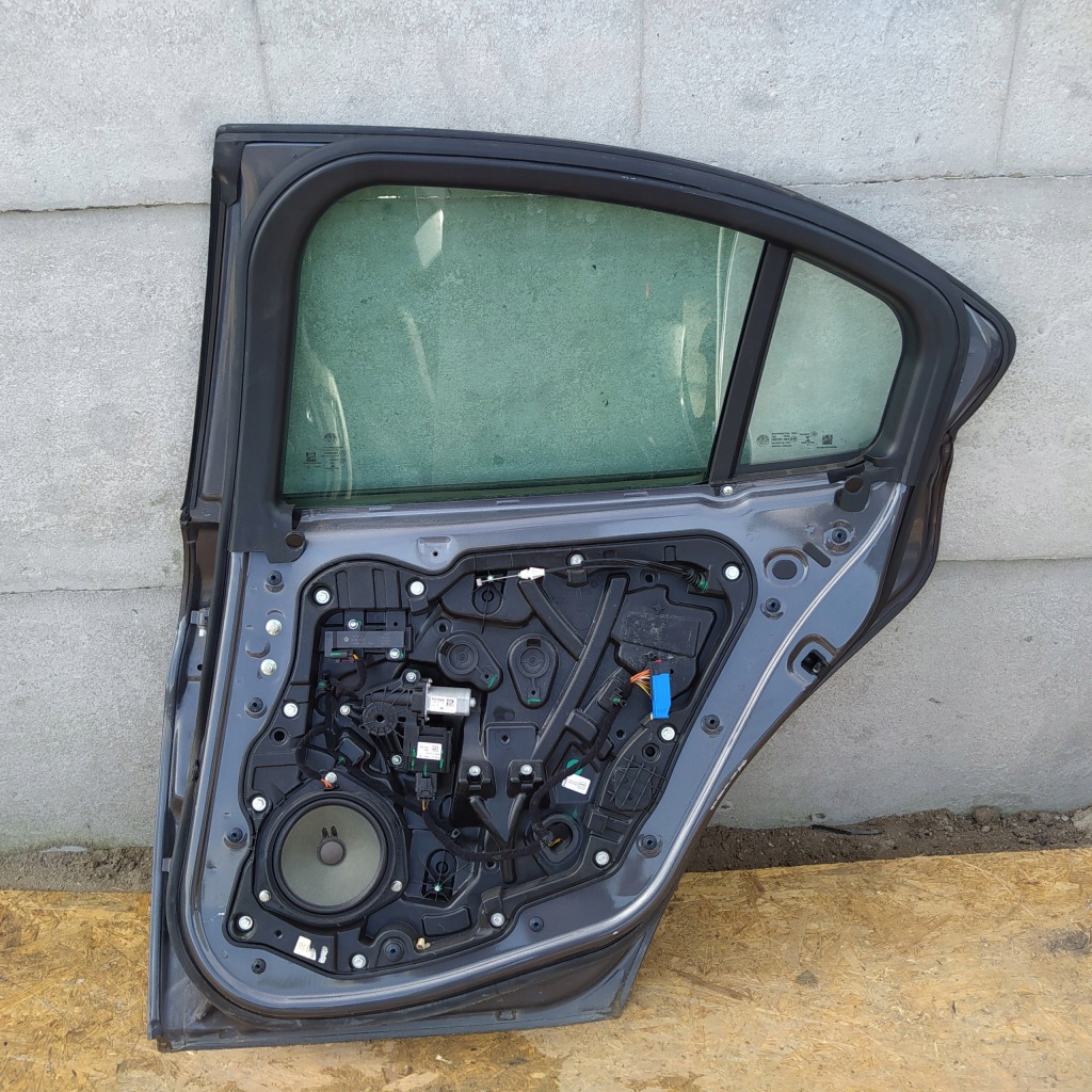 фото №4, Дверь правый задняя задние alfa romeo giulia 2016