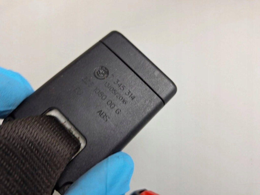 фото №9, Bmw 3 gt f34 2014 задня пряжка заднього поперечина безпеки