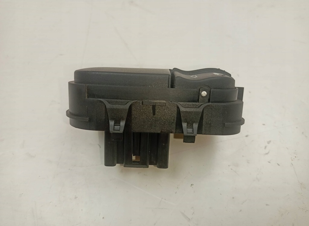 фото №2, Перемикач вікон лівий перед ford focus