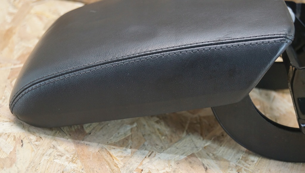 фото №6, Підлокітник audi a4 b8 a5 8t czarna шкіра 8k0864283