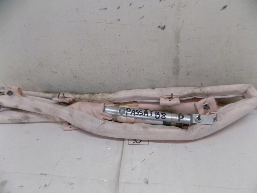 фото №1, Шторка безпеки права vw passat b8 sedan