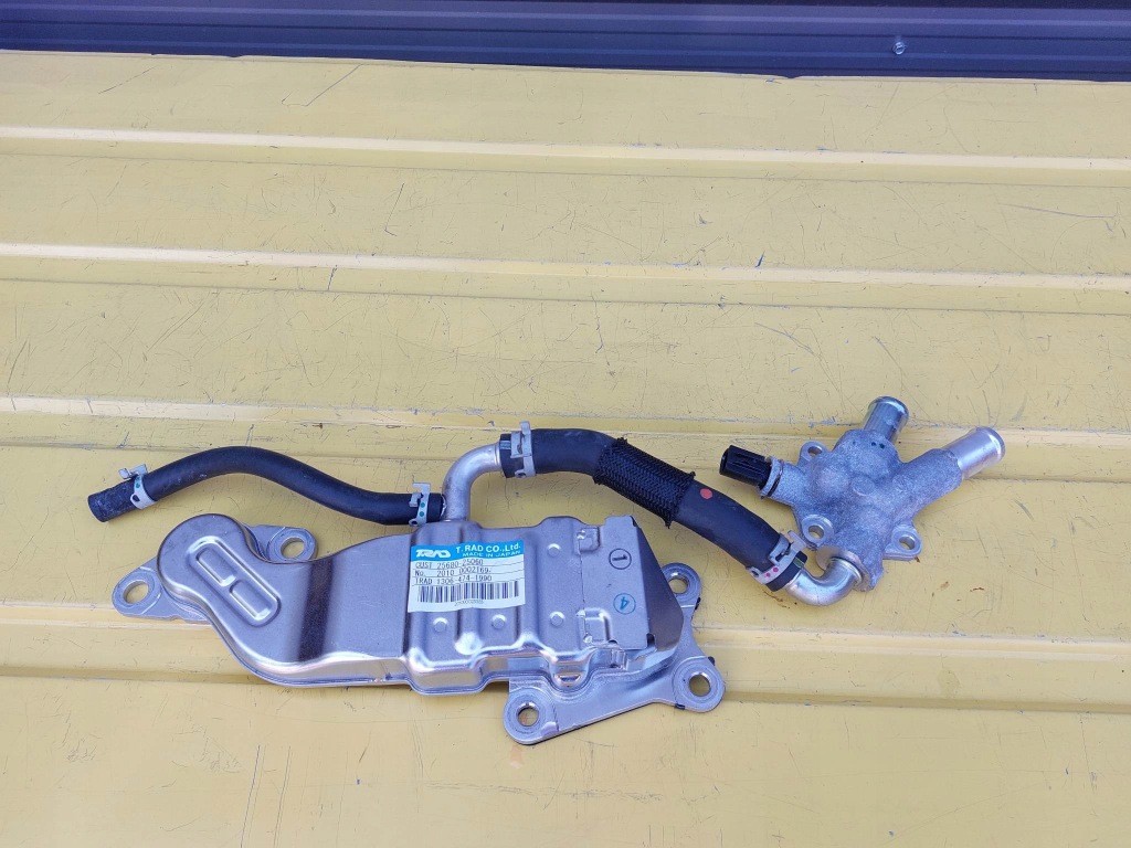 фото №1, Toyota camry viii радіатор вихлопних газів egr 2.5 гібрид