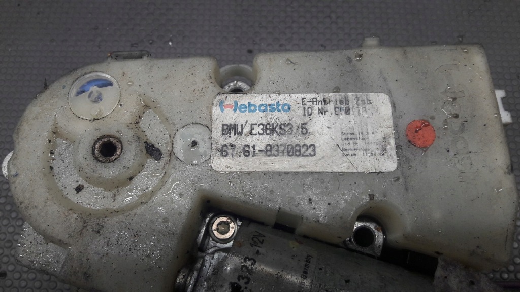 8370823 моторчик люк bmw e36 Цена
