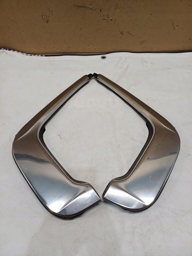 фото №1, Молдинг хром стекло задняя citroen c5 aircross 9819474677 9819474077