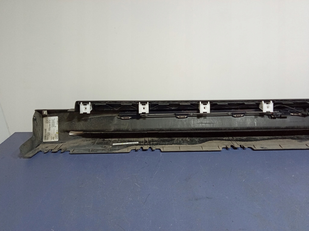 фото №11, Mercedes gls x167 порог подножка молдинг порог правая a1676903001