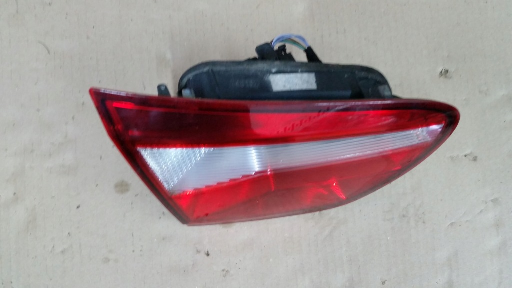 фото №8, Лампа правый lub левый задняя seat ibiza iv kombi lift 6j8945093c
