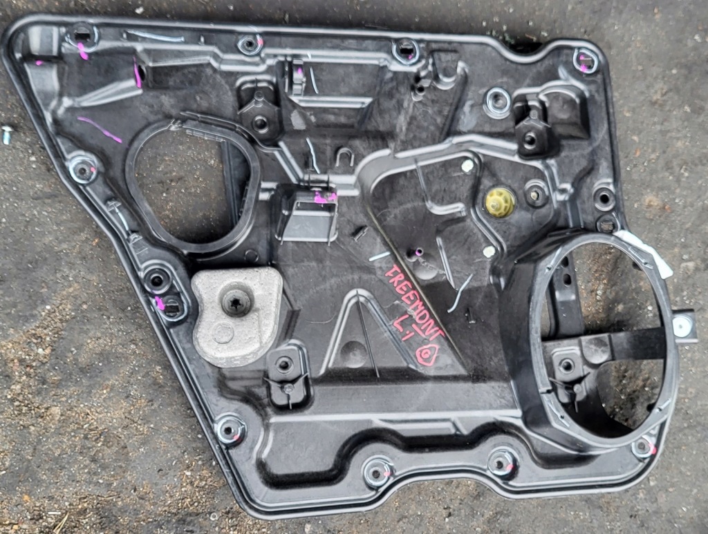 фото №1, Fiat freemont 11r подъемник окон правый перед