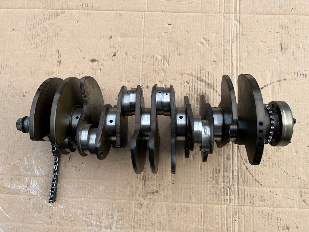 фото №1, Wał колінчастий audi a8 d3 6.0 w12 bht