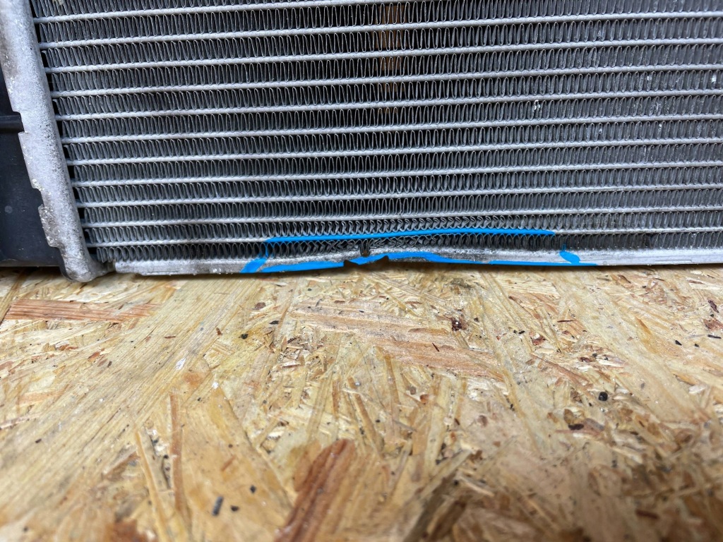 Радіатор води bmw f39 f40 f45 f48 mini f55 f56 f57 f60 7617639 Зі Шроту