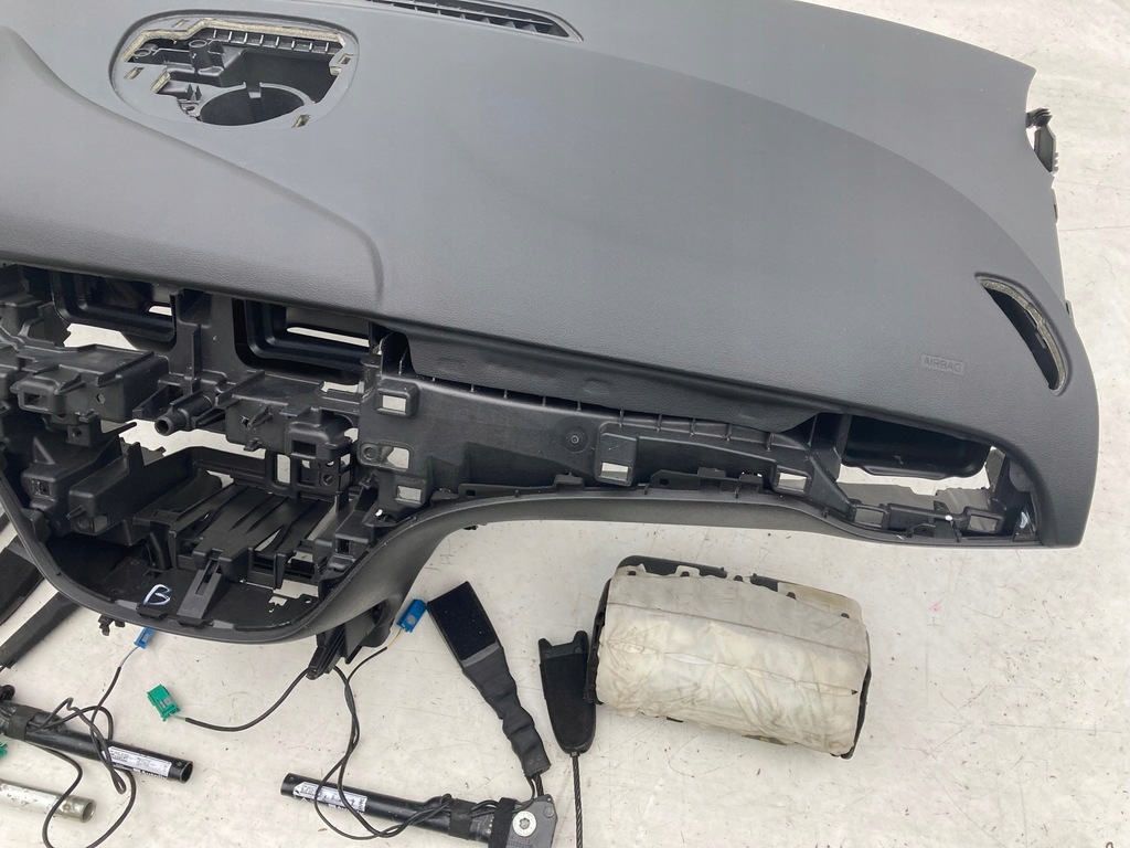 фото №7, Opel corsa e приборная панель приборная панель консоль подушки безопасности ремни