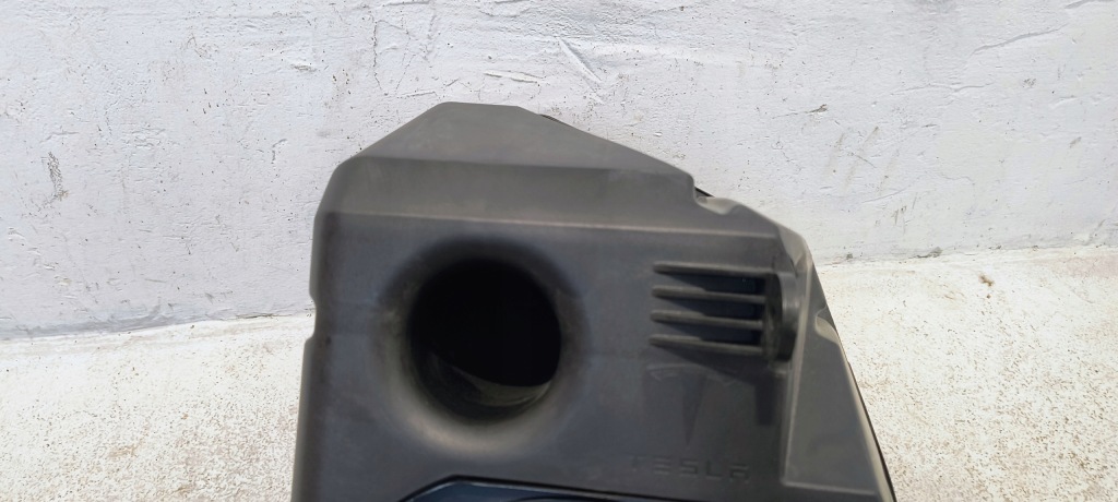 Сабвуфер tesla model 3 Цена