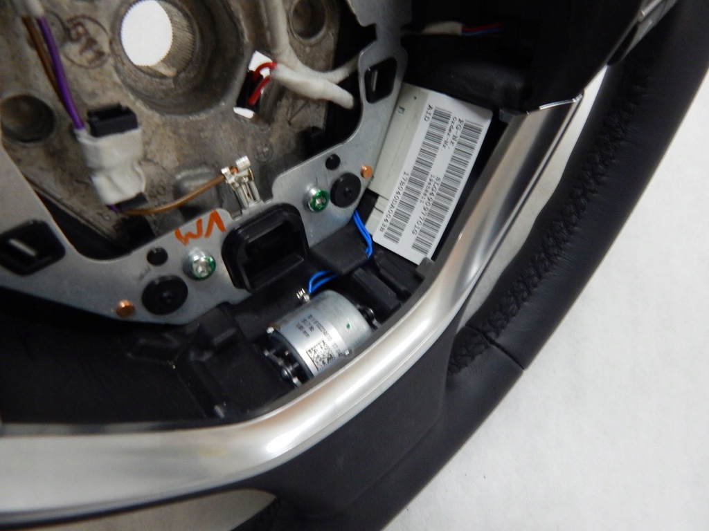 фото №9, Bmw f10 f11 f01 f02, f06, f07 sport - воздуховод кожа multi oryg вибрации