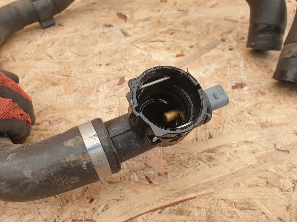 фото №5, Seat arona 1.0 tsi wąż wody патрубок 2q0121049ak