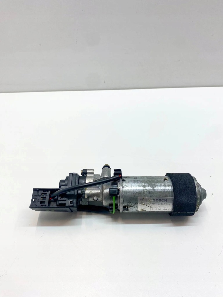 Купить Моторчик передний правого сиденье mercedes-benz sl r129 0390206614