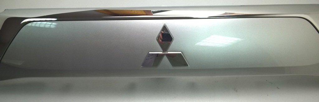 фото №5, Outlander iii lift 2014- накладка крышки задняя оригинал