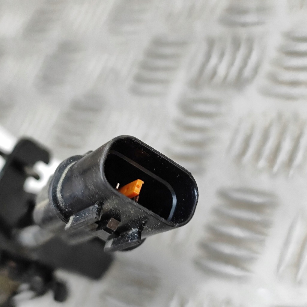 фото №7, Kia ev6 2022 замок кришки передньої / капот двигуна