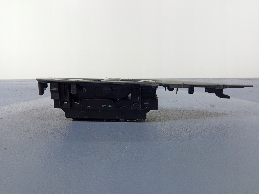 фото №9, Qashqai ii j11 панель окон левый перед 809614eh0ax