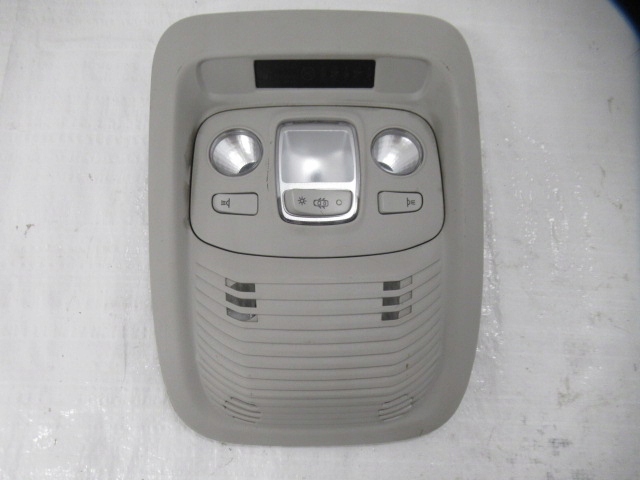 Купить Лампа освещение кабины 455567867 opel grandland x c3 aircross ii