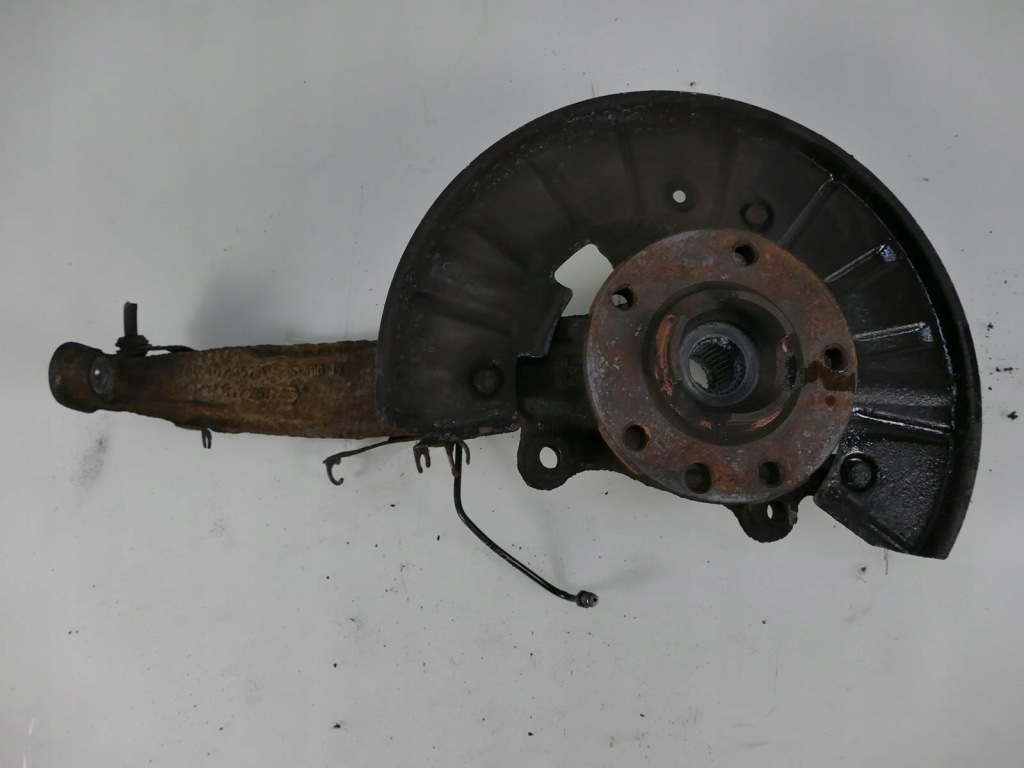 фото №1, Audi q7 4l 3.0 tdi ступица левый перед левая передняя