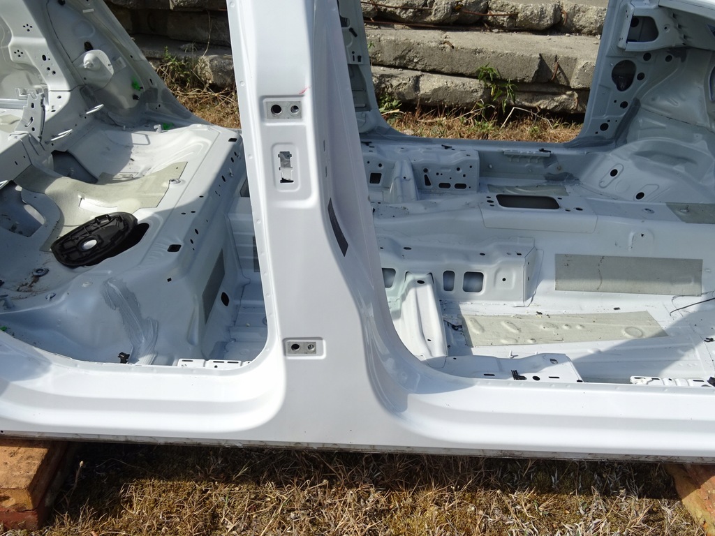 фото №1, Seat ateca порог правый блок двигателя средний ls9r 2016-