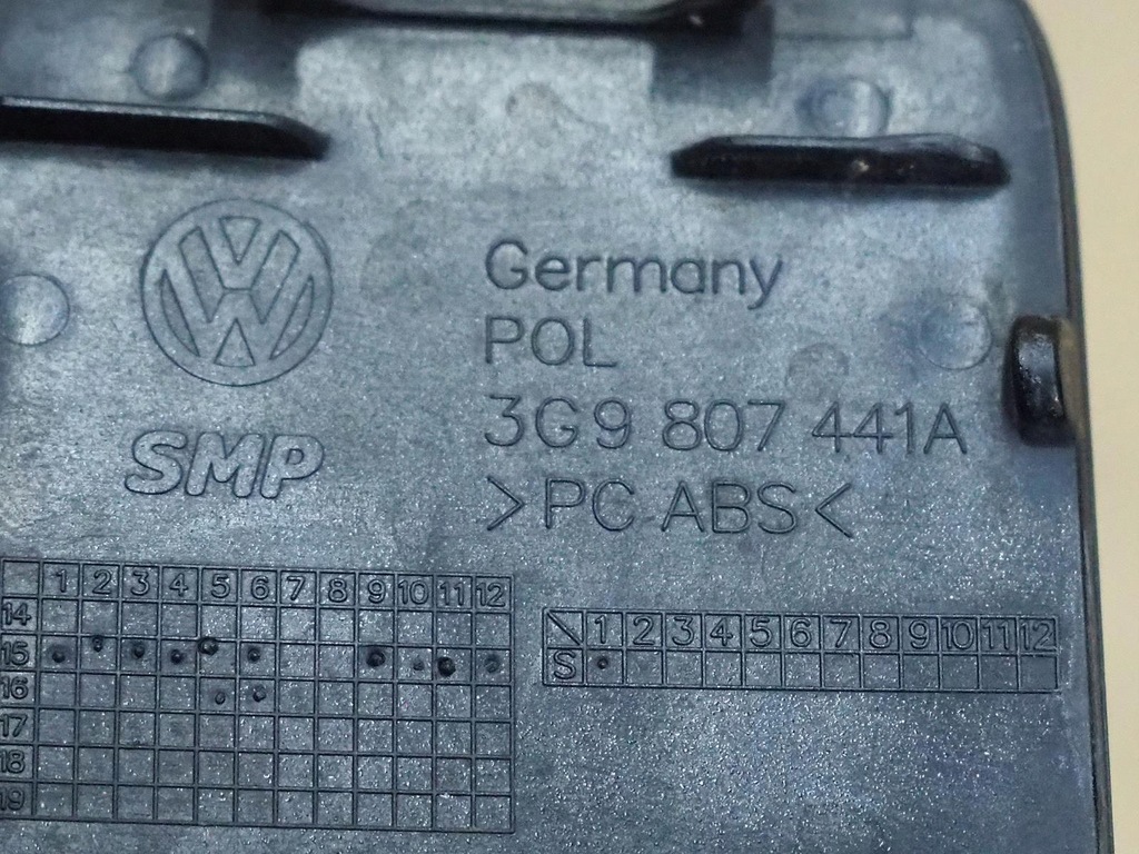 фото №13, Заглушка фаркоп задняя vw passat b8 alltrack 3g9807441a