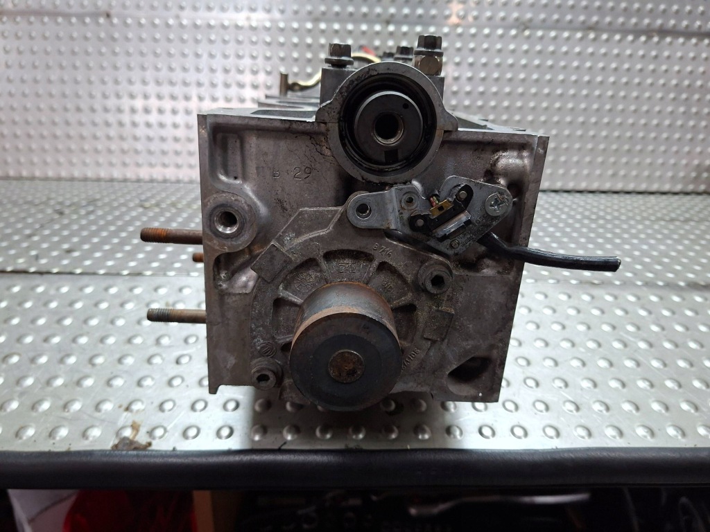 Головка двигуна 46437268 fiat brava marea 2.4 jtd 10v 1994- Зі Шроту