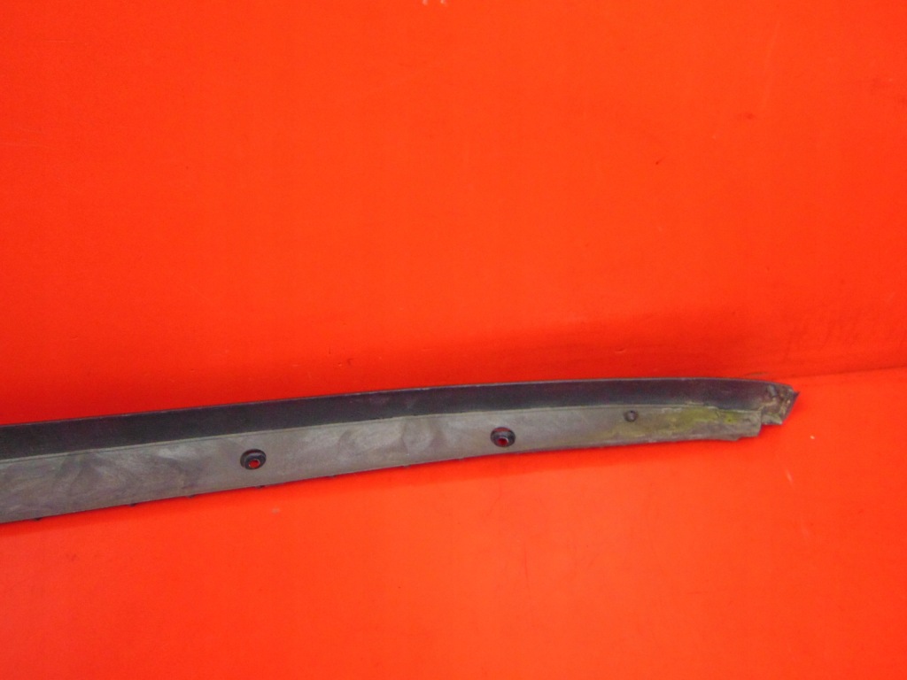 фото №8, Seat toledo iii молдинг скло лобове права перед