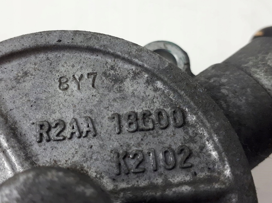 фото №3, Mazda 6 ii gh 2,2 насос вакуум r2aa18g00