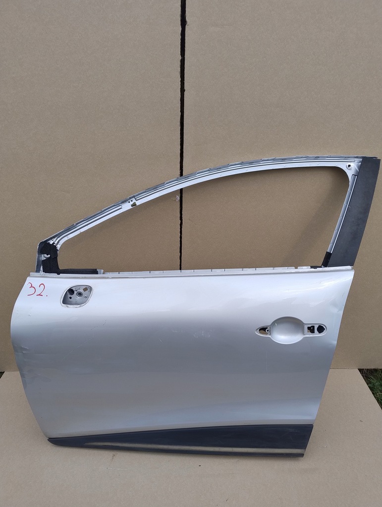 фото №1, Renault clio 4 iv 12- дверь левый перед передние левая